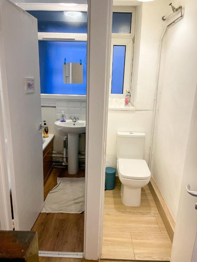 Flat 4, Kingsbury House Villa London Exteriör bild