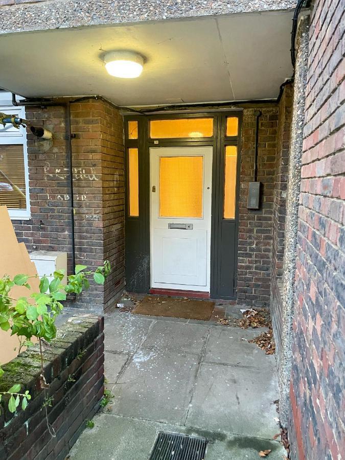 Flat 4, Kingsbury House Villa London Exteriör bild